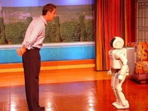 Homem e Robot Asimo